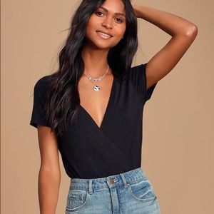 SOLDLulu’s Marren Black Short Sleeve Surplice Bodysuit
